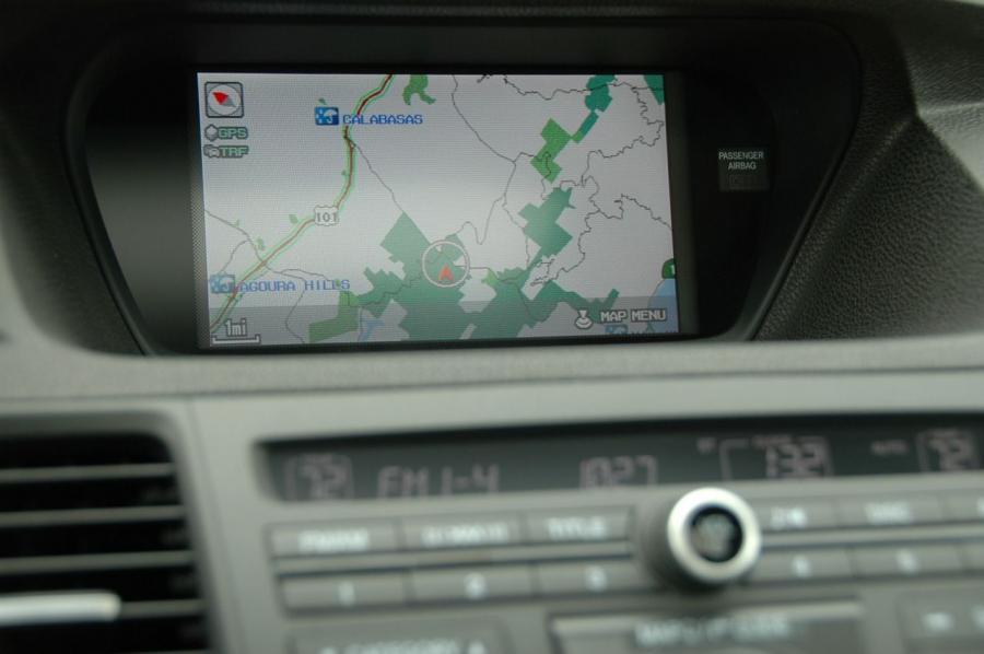 Детали интерьера Acura TSX V6 2010 года  (фото 52 из 87)